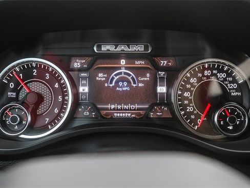 Used 2022 RAM 1500 Laramie image 26