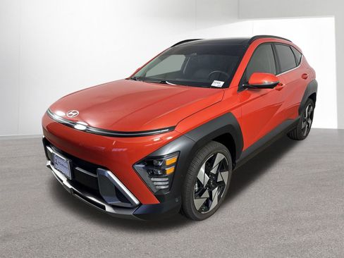 Used 2024 Hyundai Kona Limited image 24