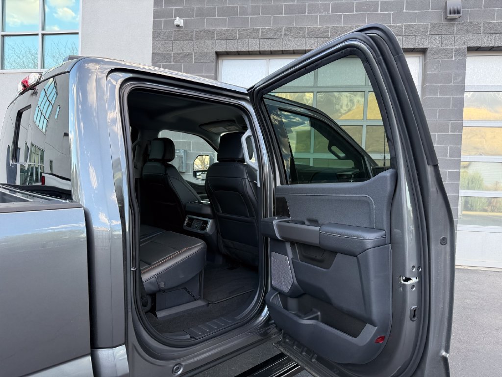 Used 2026 Ford F350 Lariat AWD/4WD image 28