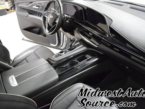 Used 2022 Cadillac Escalade Sport image 37