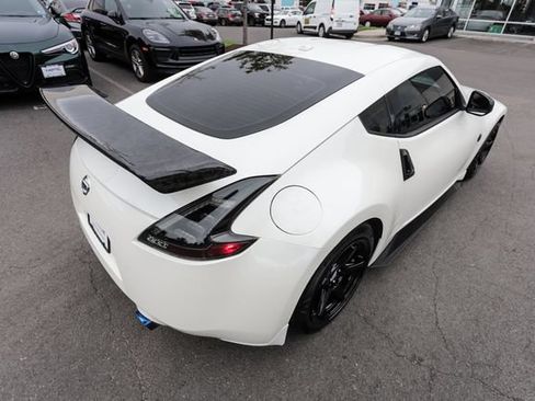 Used 2016 Nissan 370Z Touring RWD image 42
