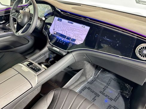 New 2026 Mercedes-Benz EQS 400 4MATIC SUV image 27