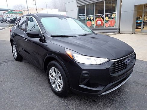 Used 2023 Ford Escape Active w/ Tech Pack #1 image 11