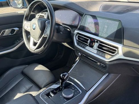 Used 2022 BMW 330i xDrive Sedan w/ Premium Package 2 image 16