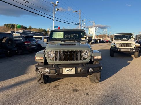 New 2026 Jeep Gladiator Sport image 2