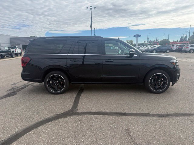 Used 2024 Ford Expedition Max Limited AWD/4WD image 12