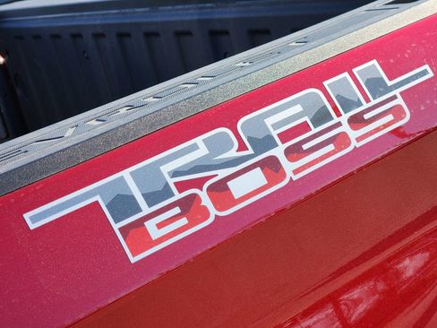 New 2026 Chevrolet Silverado 1500 LT Trail Boss w/ LT Trail Boss Premium Package image 8