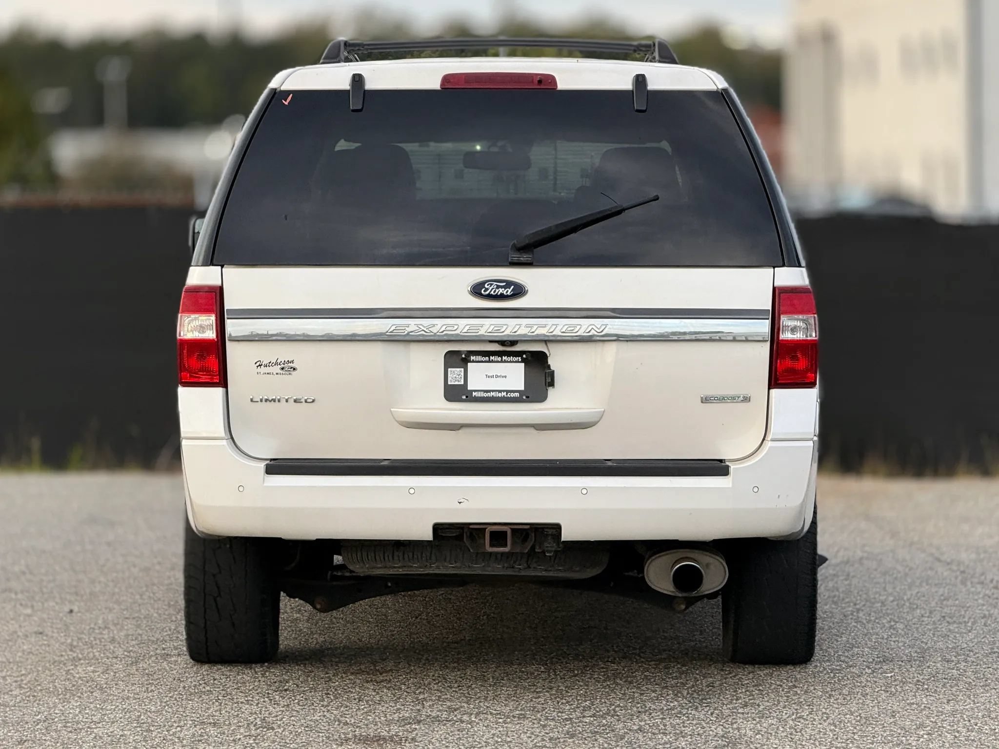Used 2016 Ford Expedition EL Limited w/ Equipment Group 301A AWD/4WD image 4