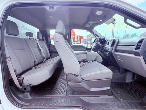 Used 2019 Ford F250 XL w/ Power Equipment Group RWD image 14