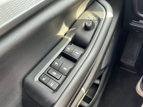 Used 2023 Jeep Grand Cherokee L Laredo AWD/4WD image 20