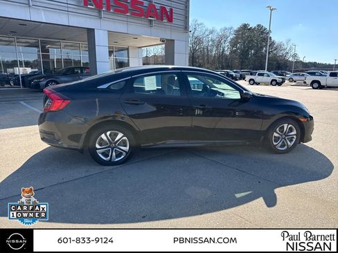 Used 2017 Honda Civic LX image 6