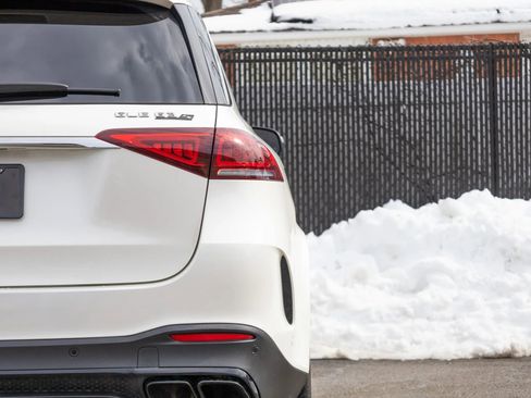 Used 2022 Mercedes-Benz GLE 63 AMG S image 27