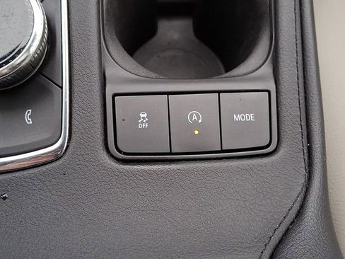 Used 2021 Cadillac XT4 Luxury w/ Cold Weather Package image 26