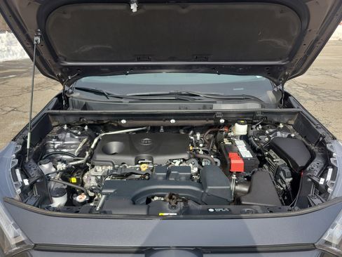 Certified 2023 Toyota RAV4 LE image 31