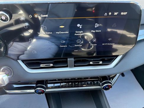 New 2026 Chevrolet Equinox LT image 26