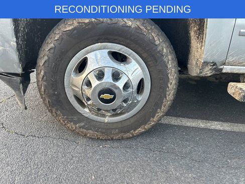 Used 2019 Chevrolet Silverado 3500 LTZ w/ Duramax Plus Package image 6