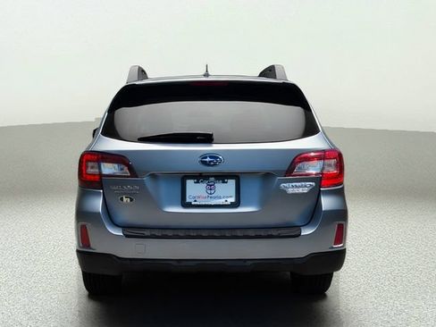 Used 2017 Subaru Outback 2.5i Limited AWD/4WD image 4