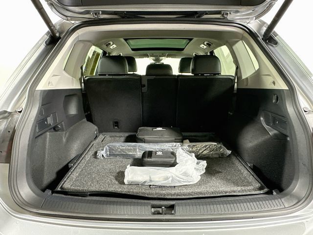 Certified 2024 Volkswagen Tiguan SE AWD/4WD image 26
