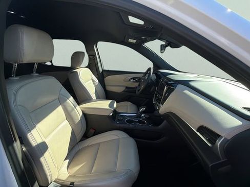 Certified 2022 Chevrolet Traverse LS image 20