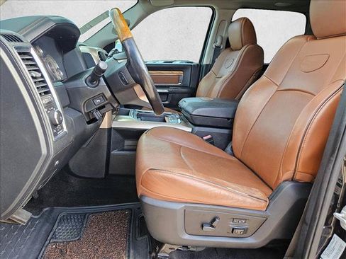 Used 2017 RAM 3500 Laramie Longhorn AWD/4WD image 17