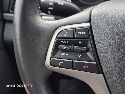 Used 2018 Hyundai Elantra Value Edition FWD image 29
