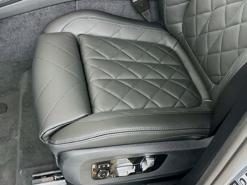 New 2026 BMW X7 xDrive40i image 26