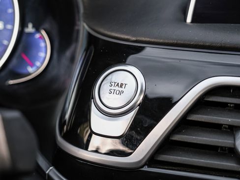 Used 2019 BMW ALPINA B7 xDrive ALPINA B7 xDrive Sedan 4D w/ Luxury Rear Seating Package image 22