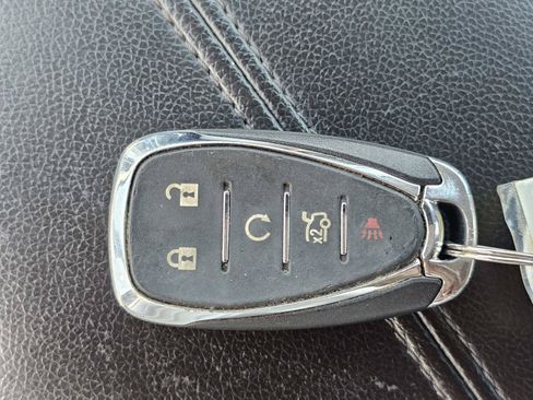 Used 2024 Chevrolet Malibu LT FWD image 31