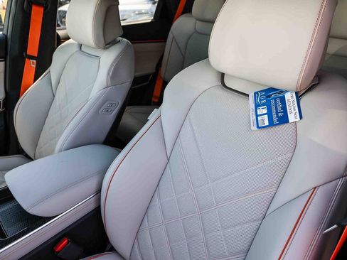 New 2026 Genesis GV70 3.5T Sport Prestige image 27