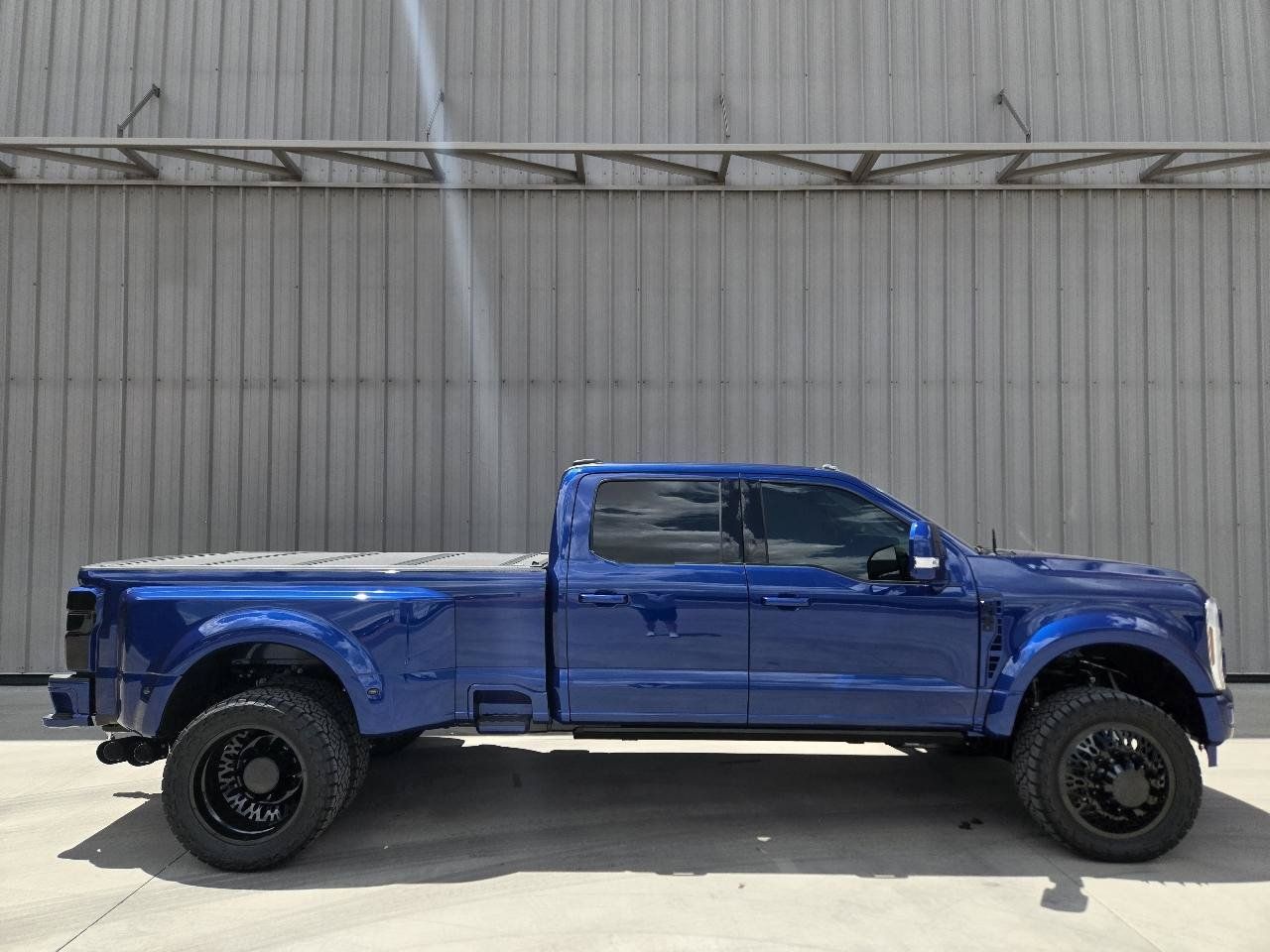 Used 2026 Ford F450 Platinum w/ Platinum Plus Package AWD/4WD image 3