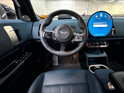 Used 2025 MINI Cooper Countryman S AWD/4WD image 8