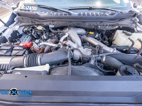 Used 2024 Ford F550 2WD Regular Cab Super Duty image 31