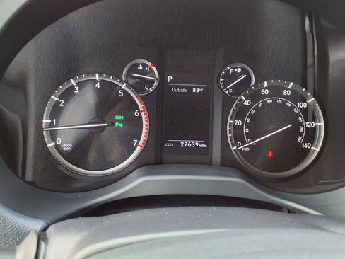 Used 2022 Lexus GX 460 Premium AWD/4WD image 16