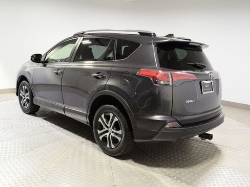 Used 2018 Toyota RAV4 LE w/ All Weather Liner Package FWD image 8