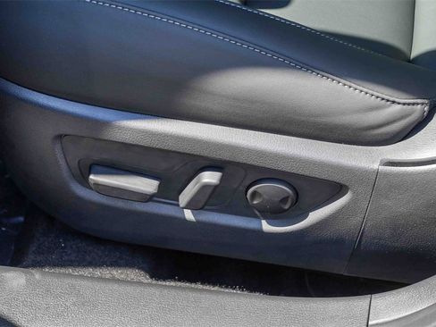 New 2025 MAZDA CX-30 AWD 2.5 S w/ Preferred Package image 26