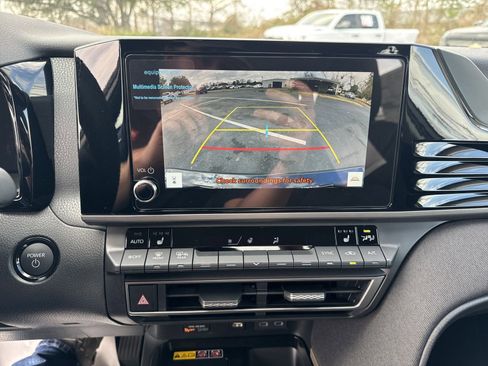 New 2025 Toyota Camry LE w/ Convenience Package image 19