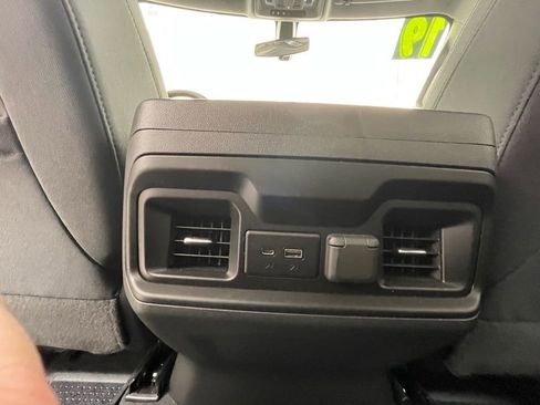 Used 2019 Chevrolet Silverado 1500 RST image 9