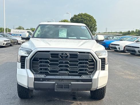 Used 2023 Toyota Tundra Limited AWD/4WD image 8
