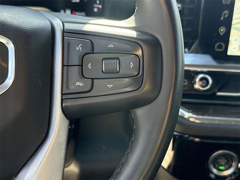 Used 2023 GMC Sierra 1500 Elevation image 35