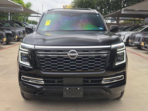 Used 2025 Nissan Armada Platinum RWD image 8