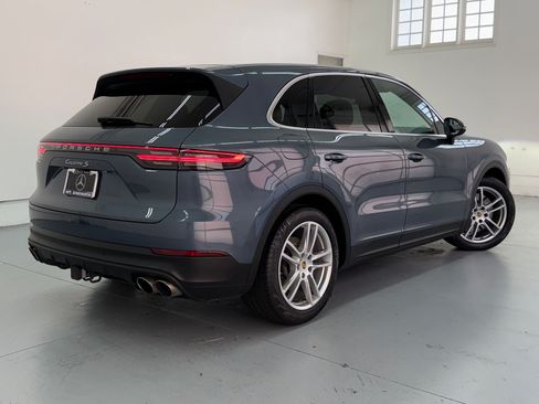 Used 2019 Porsche Cayenne S AWD/4WD image 8