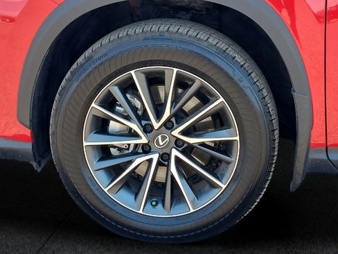 Used 2025 Lexus NX 250 FWD w/ Accessory Package (2T) image 8