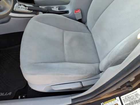 Used 2010 Toyota Corolla LE image 24