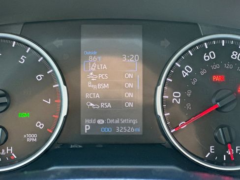 Used 2021 Toyota RAV4 XLE w/ Carpet Mat Package (TMS) image 26