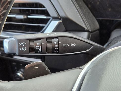 Used 2025 GMC Yukon Denali image 26