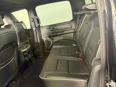 Used 2025 RAM 1500 Limited AWD/4WD image 26