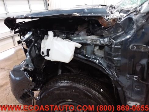 Used 2019 GMC Sierra 1500 Elevation w/ Elevation Value Package image 17