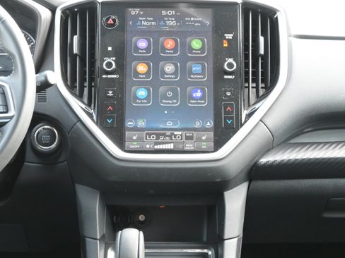 Certified 2025 Subaru Ascent Premium AWD/4WD image 31