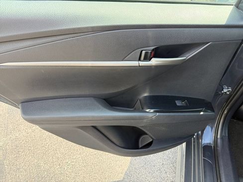 Certified 2025 Toyota Camry SE FWD image 24