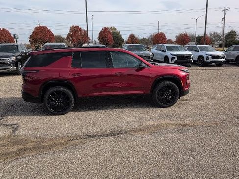 New 2026 Chevrolet Traverse RS w/ LPO, Floor Liner Package image 17